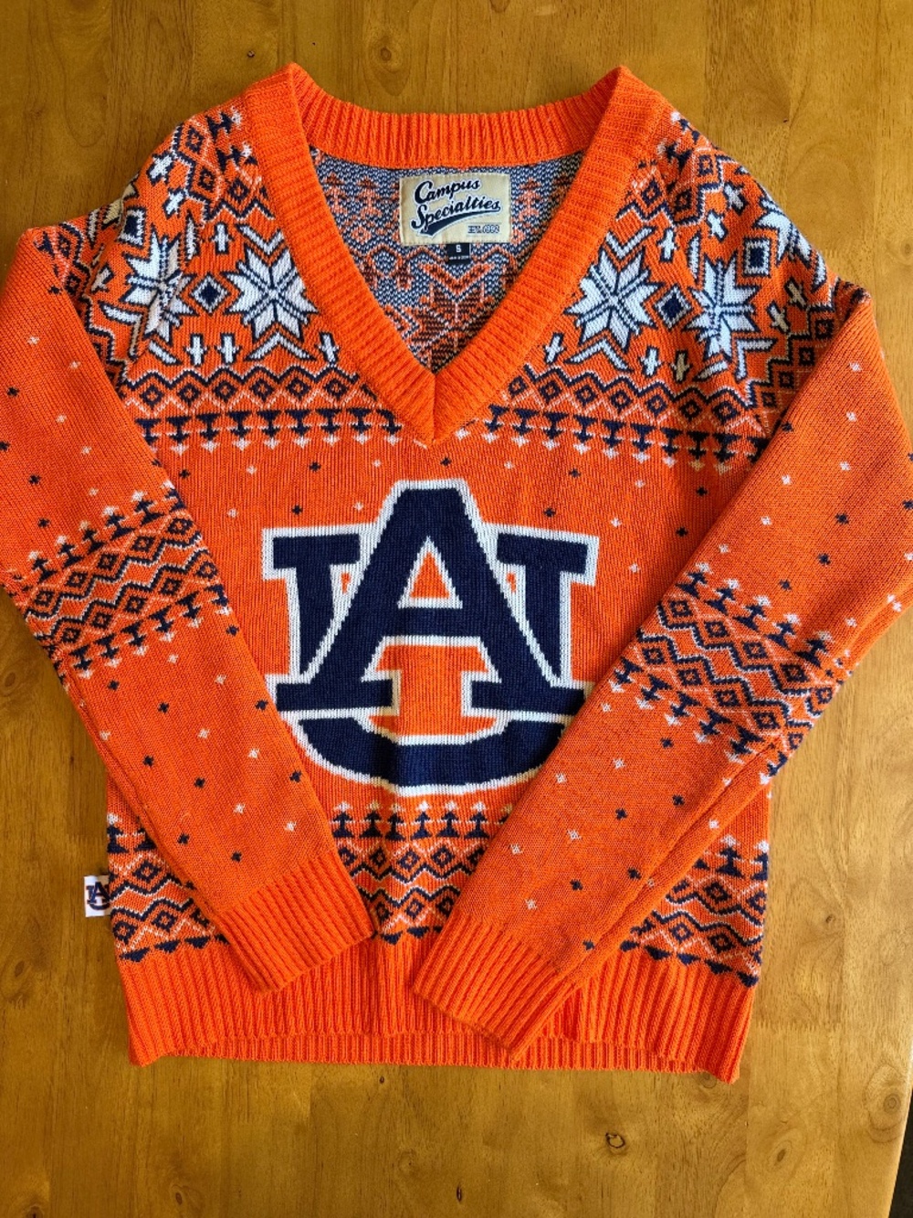 Campus Specialties Auburn Tigers V-Neck Fair Isle Sweater Orange Navy S. 682